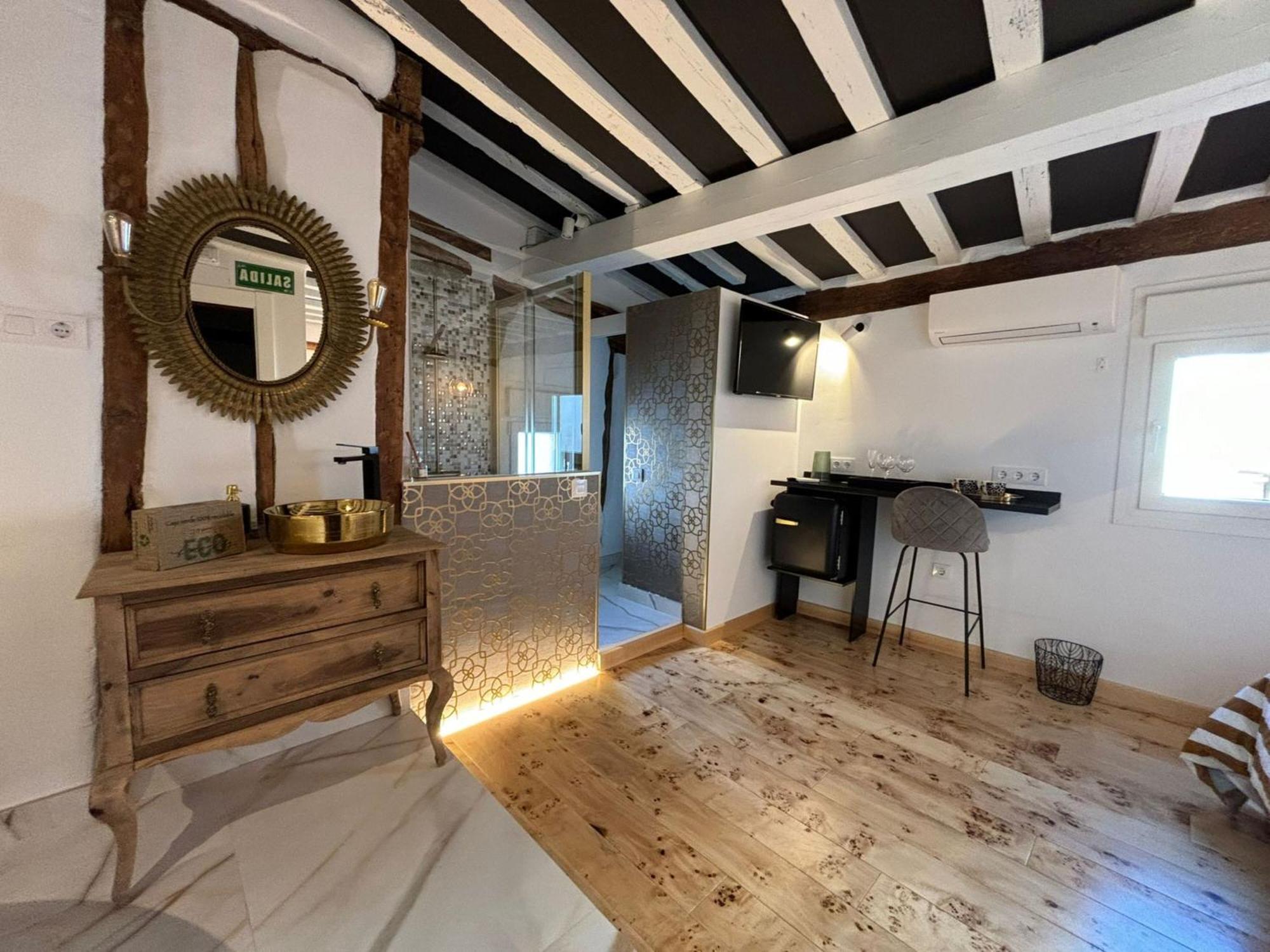 Secreto Suites By Gloove เกว็งกา ภายนอก รูปภาพ