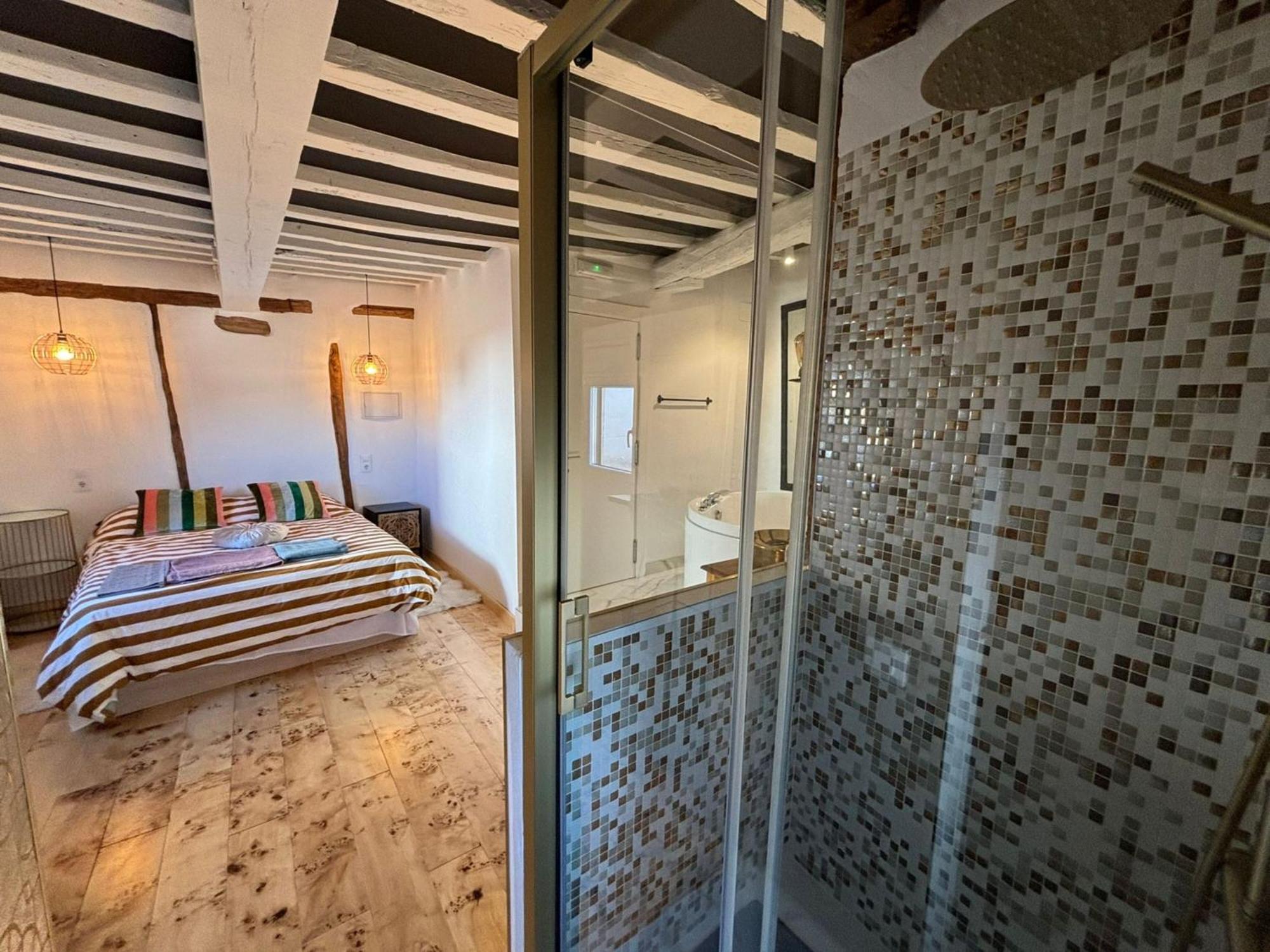 Secreto Suites By Gloove เกว็งกา ภายนอก รูปภาพ