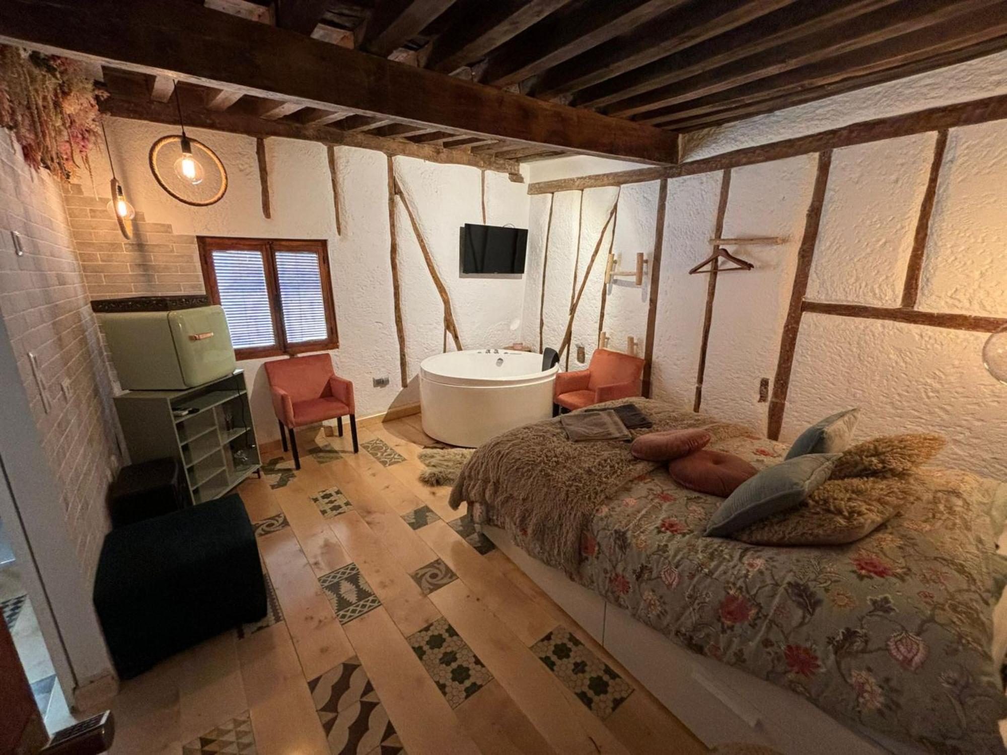 Secreto Suites By Gloove เกว็งกา ภายนอก รูปภาพ